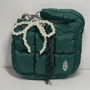 Micro Bag Bow Accent Charm - 1021